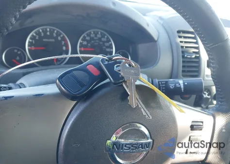 2006 Nissan Frontier Nismo Off Road from USA, damaged, VIN 1N6AD07U86C462263